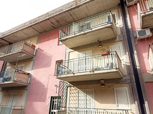 Appartamento in affitto a Calatabiano via Traversa di via Vittorio Veneto, arredato, vista mare, centrale TrovaCasa