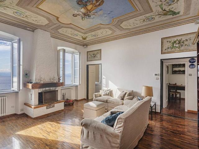 Appartamento in affitto a Camogli GE