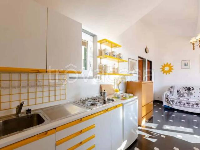 Appartamento in affitto a Camogli via Piero Schiaffino
