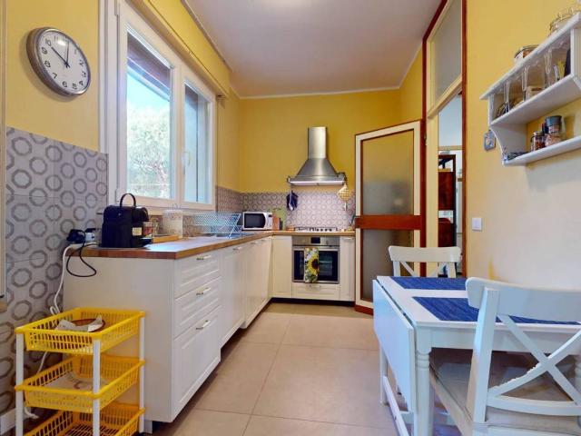 Appartamento in affitto a Camaiore LU