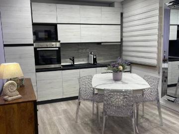Appartamento in affitto a Camaiore LU