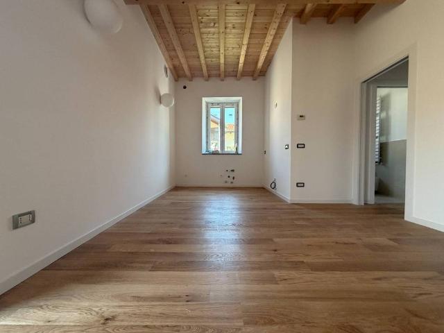 Appartamento in affitto a Cambiago MI