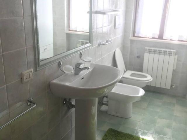Appartamento in affitto a Camerino MC