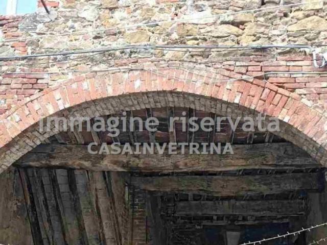 Appartamento in affitto a Campagnatico GR