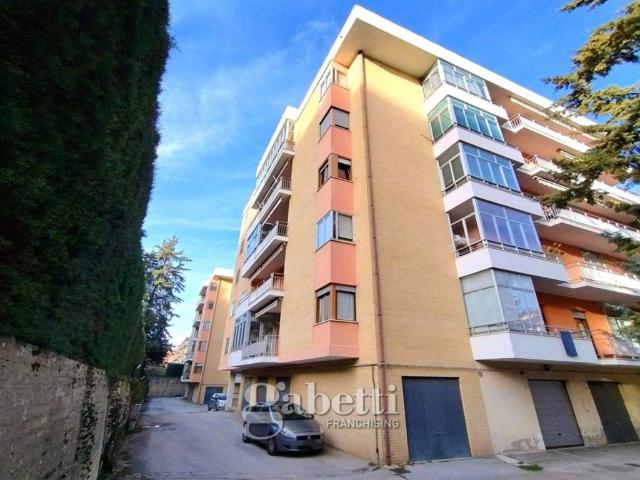 Appartamento in affitto a Campobasso CB