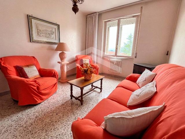 Appartamento in affitto a Campobasso Semicentro Cod. 4AA195