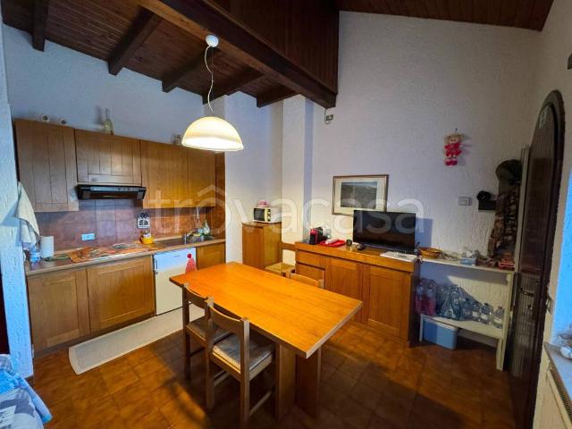 Appartamento in affitto a Canove di Roana via Villaggio dei Pini, arredato, terrazzo, balcone TrovaCasa