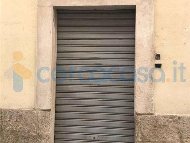 Appartamento in affitto a Canosa Di Puglia