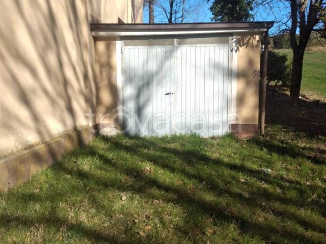 Appartamento in affitto a Canossa, arredato, giardino, box TrovaCasa