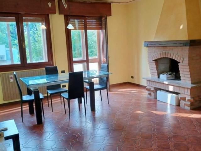 Appartamento in affitto a Canaro, arredato, terrazzo, riscaldamento autonomo TrovaCasa