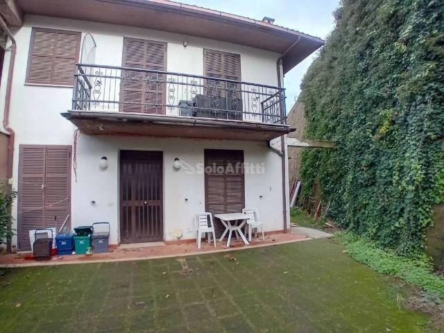 Appartamento in affitto a Canino VT