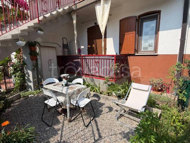 Appartamento in affitto a Canzo via caravaggio, 32, giardino privato, riscaldamento autonomo, ingresso indipendente TrovaCasa