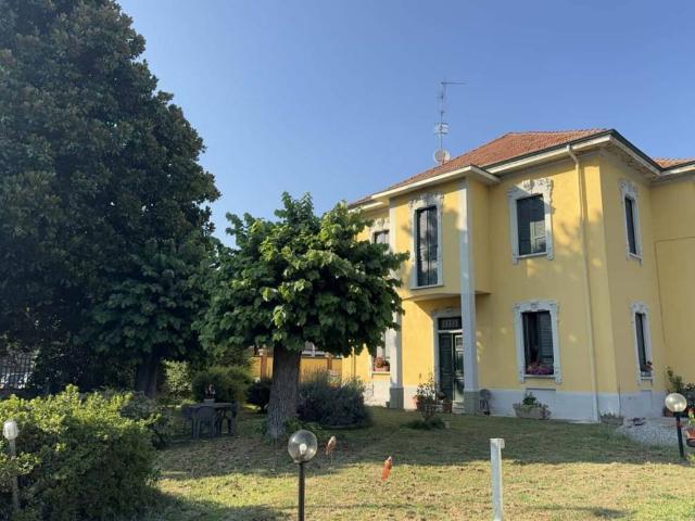 Appartamento in affitto a Casorate Sempione VA