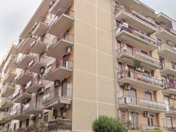 Appartamento in affitto a Casoria NA