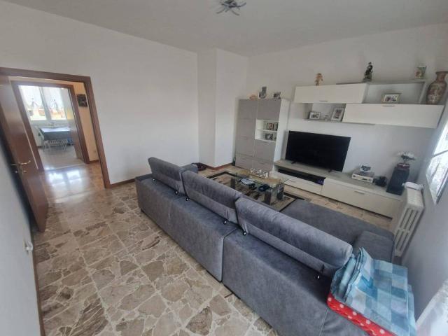 Appartamento in affitto a Casatenovo LC