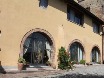 Appartamento in affitto a Casciana Terme Lari via Sonnino, arredato, giardino privato, posto auto TrovaCasa