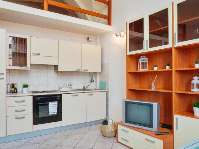 Appartamento in affitto a Cascina