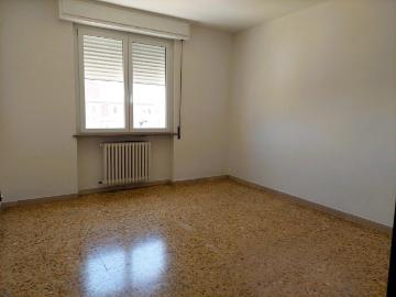 Appartamento in affitto a Cascina