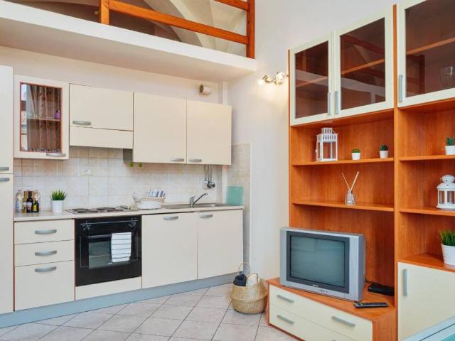 Appartamento in affitto a Cascina PI