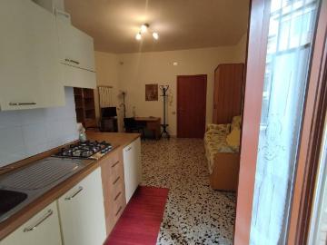 Appartamento in affitto a Caserta corso Trieste, arredato, balcone TrovaCasa