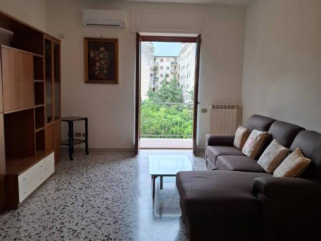 Appartamento in affitto a Caserta CE