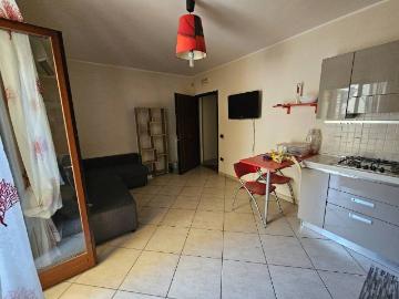 Appartamento in affitto a Caserta CE