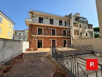 Appartamento in affitto a Caserta CE