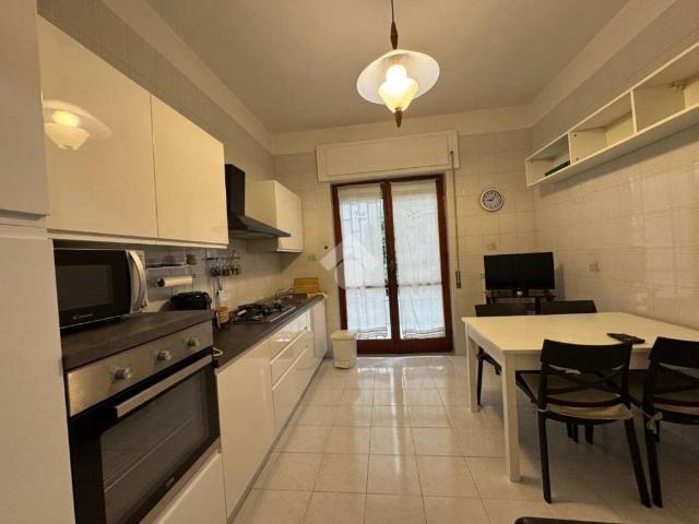 Appartamento in affitto a Caserta CE