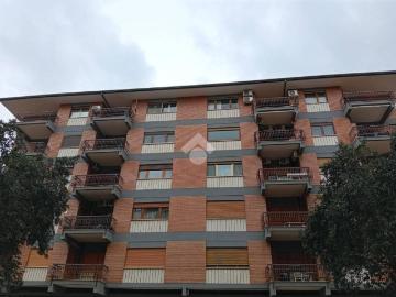 Appartamento in affitto a Caserta CE