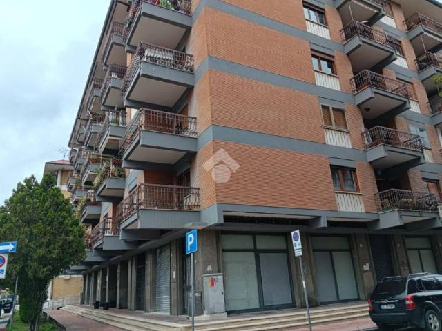 Appartamento in affitto a Caserta CE