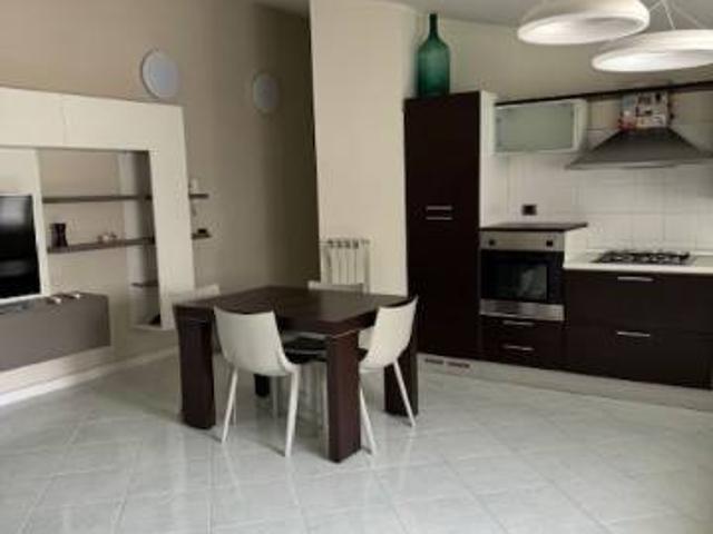 Appartamento in affitto a Caserta CE