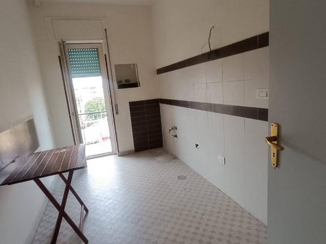 Appartamento in affitto a Caserta CE