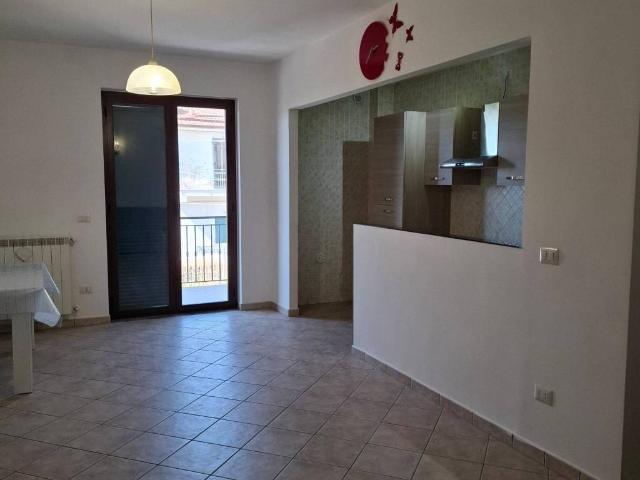 Appartamento in affitto a Caserta CE