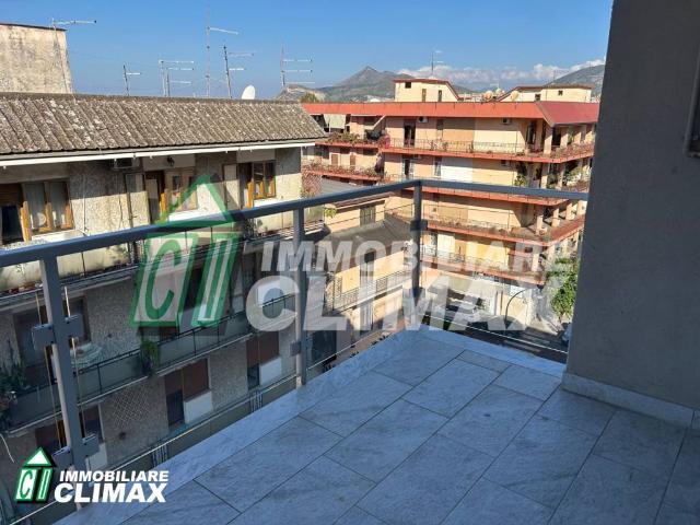 Appartamento in affitto a Caserta CE