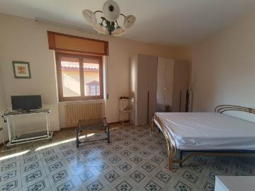 Appartamento in affitto a Caserta via Daniele 23, arredato, aria condizionata, luminoso TrovaCasa