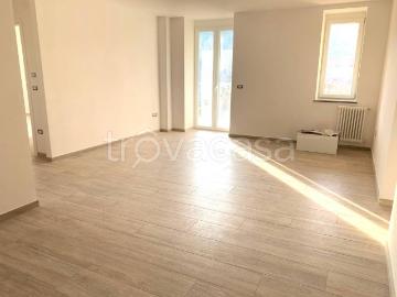 Appartamento in affitto a Caserta via delle Ferriere, 16, non arredato/vuoto, box, nuova costruzione TrovaCasa