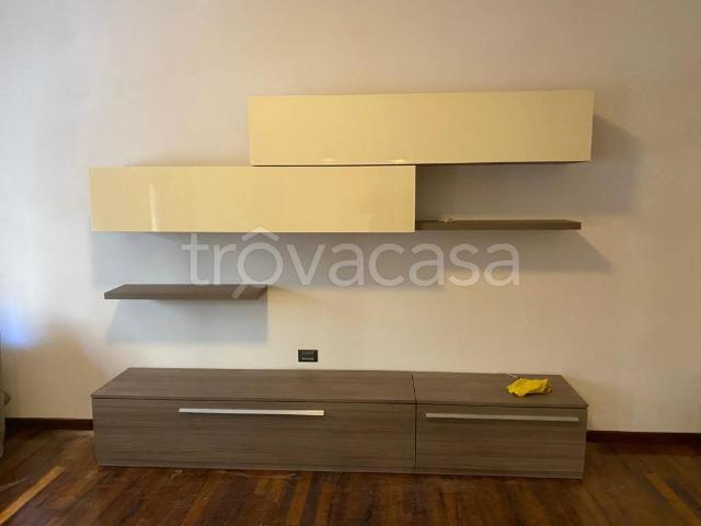 Appartamento in affitto a Caserta via Ludovico Ricciardelli, arredato, posto auto, ascensore TrovaCasa