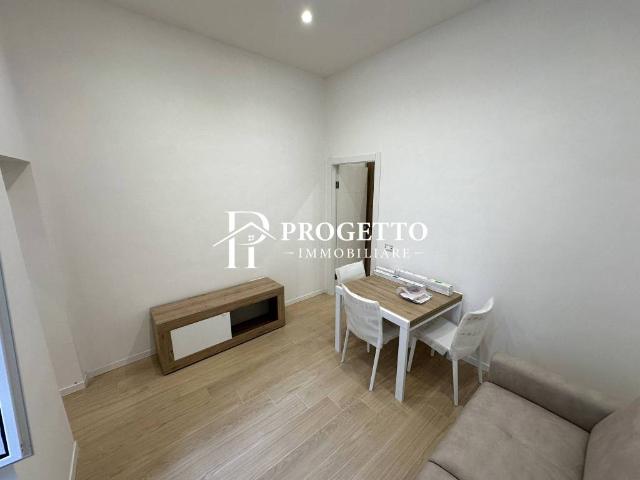 Appartamento in affitto a Caserta via Roma, arredato, terrazzo, doppia esposizione TrovaCasa
