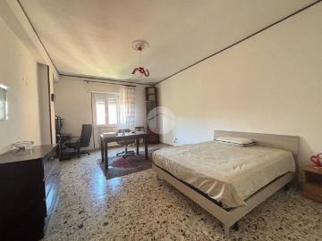 Appartamento in affitto a Caserta via Trento, 10, vicinanze negozi, balcone, cucina abitabile TrovaCasa