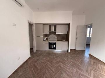 Appartamento in affitto a Caserta vicolo Gaetano Sacco, 9, parzialmente arredato, balcone TrovaCasa