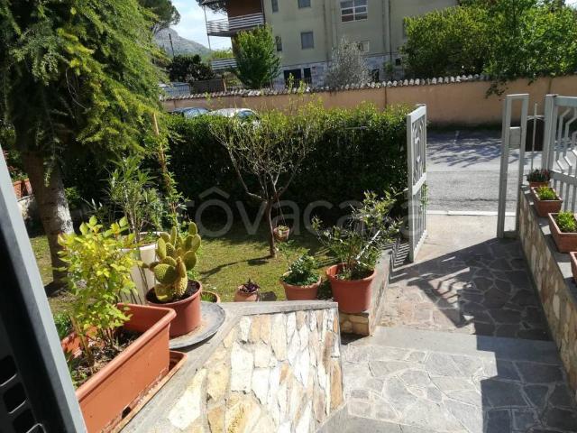 Appartamento in affitto a Cassino via Casilina Sud, arredato, giardino privato, ingresso indipendente TrovaCasa