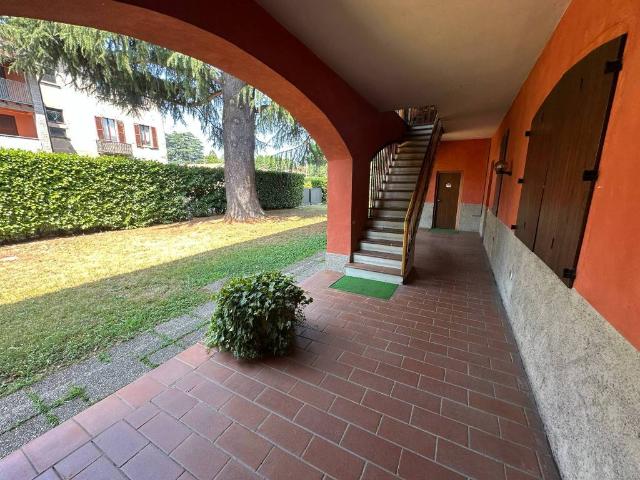 Appartamento in affitto a Cassina Rizzardi CO