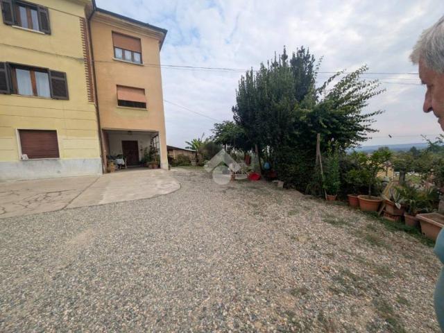 Appartamento in affitto a Cassine AL