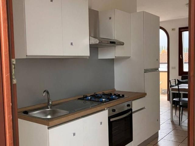 Appartamento in affitto a Castagnaro VR