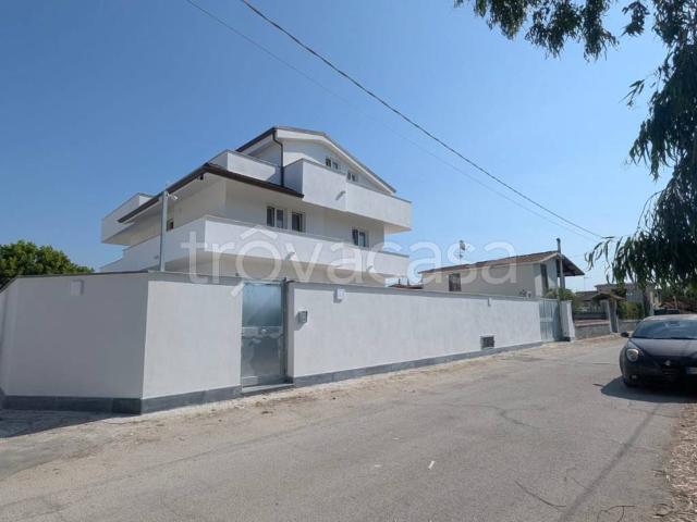 Appartamento in affitto a Castel Volturno, arredato, posto auto, terrazzo TrovaCasa