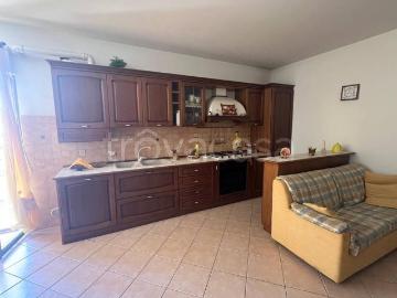 Appartamento in affitto a Castel di Sangro via Nicola Mancini, arredato, posto auto, terrazzo TrovaCasa