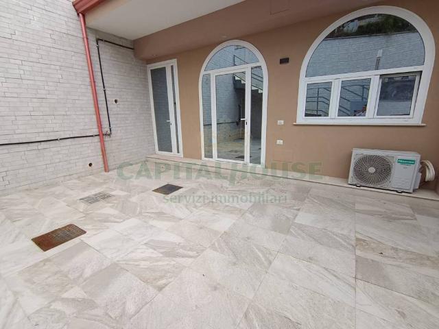 Appartamento in affitto a Castel Morrone via Vincenzo Cappiello, non arredato/vuoto, terrazzo, video citofono TrovaCasa