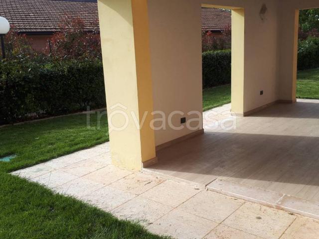 Appartamento in affitto a Castelnuovo Rangone via Santa Lucia, giardino privato, posto auto, box TrovaCasa