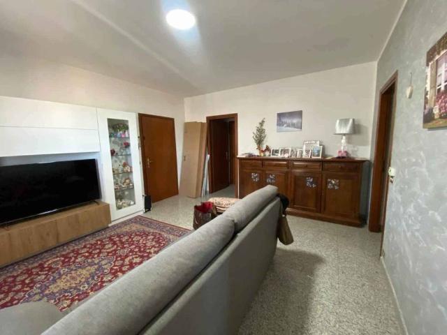 Appartamento in affitto a Castelnovo Ne' Monti RE