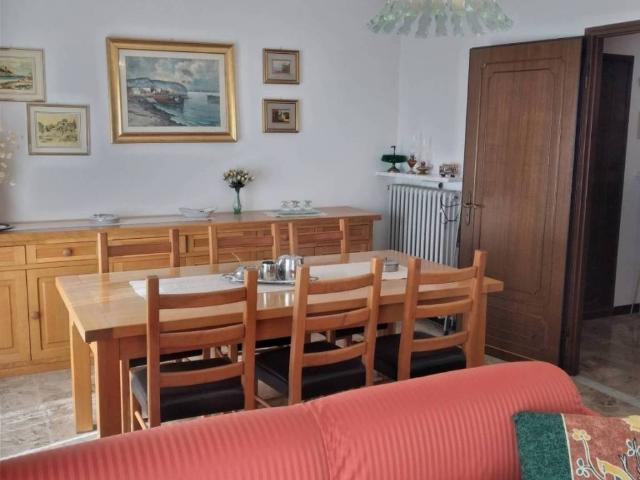 Appartamento in affitto a Castelnovo Ne' Monti RE